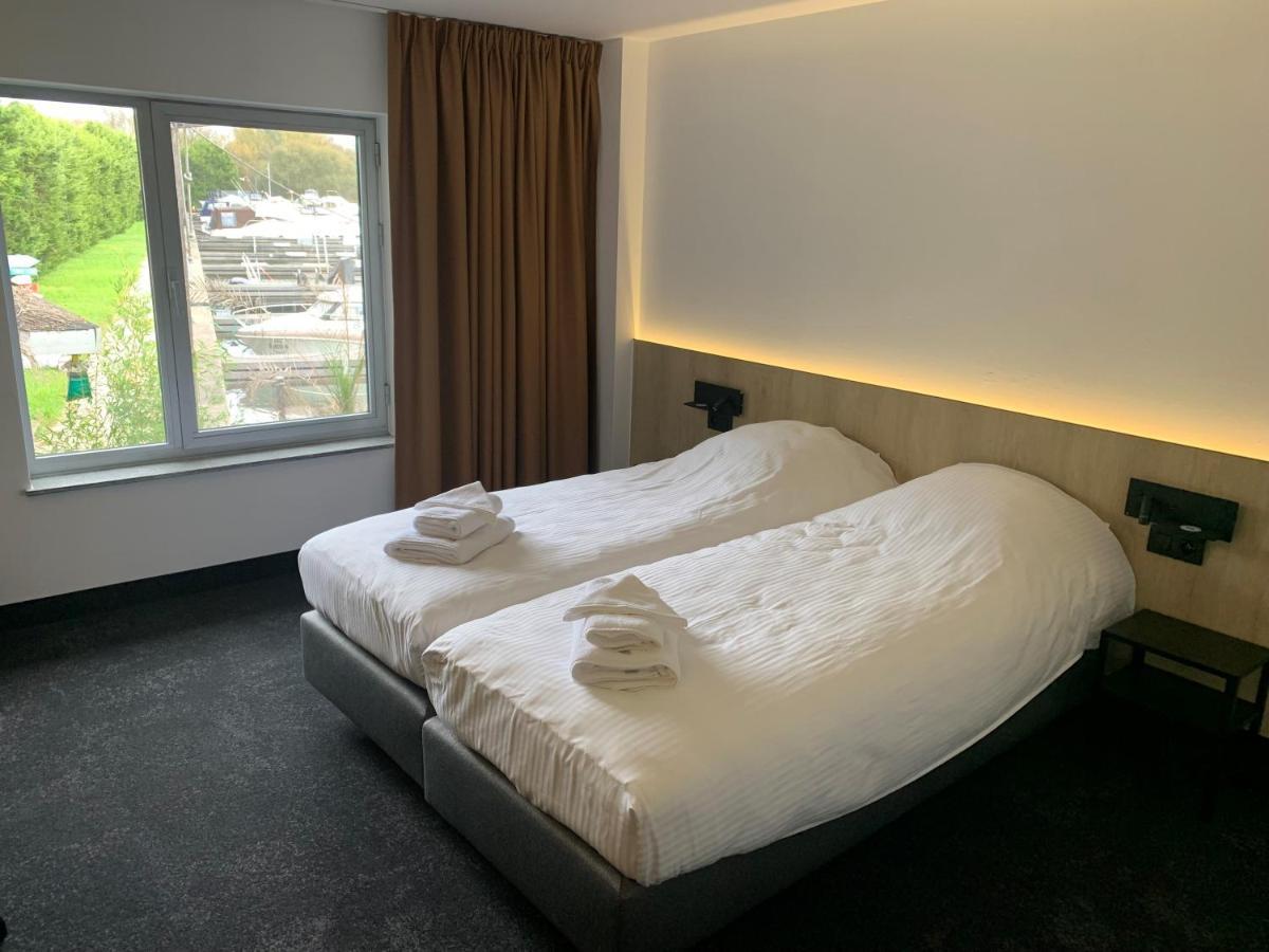 Occo Hotel Willebroek Ngoại thất bức ảnh